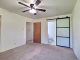 1117 Lake Dr - Photo 14