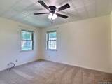1117 Lake Dr - Photo 20