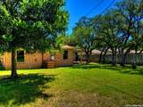 1117 Lake Dr - Photo 3