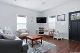 1906 Picton Ln - Photo 11