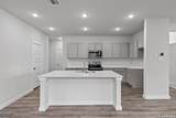 9959 Chavaneaux Lndg - Photo 9
