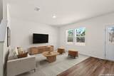 3015 Cattail Hollow - Photo 7