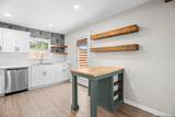9816 Meadow Hl - Photo 11