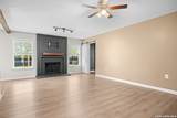 9816 Meadow Hl - Photo 6