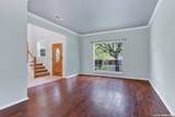 946 Riverstone Dr - Photo 4