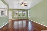 946 Riverstone Dr - Photo 8