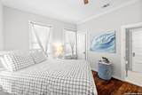 103 Saint Charles - Photo 16