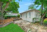 103 Saint Charles - Photo 19