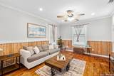 103 Saint Charles - Photo 6