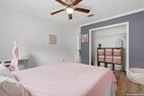 1250 Hollyhock Ln - Photo 32