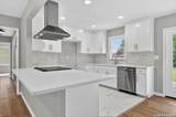 210 Harcourt Ave - Photo 9
