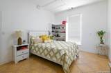 3861 Menger - Photo 33