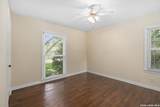 108 Chevy Chase Dr - Photo 21