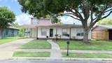 1439 Peterson Ave - Photo 1