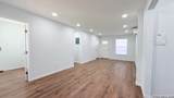 1439 Peterson Ave - Photo 7