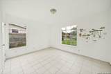 853 Holmgreen Rd - Photo 10