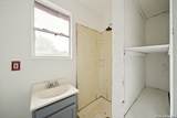 853 Holmgreen Rd - Photo 18