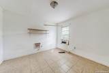853 Holmgreen Rd - Photo 21