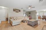 906 Village Br - Photo 14