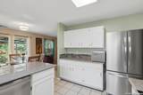 906 Village Br - Photo 9