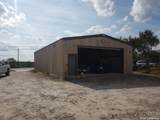 5681 Fm 1021 - Photo 3