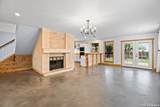 1139 Summit Crst - Photo 15