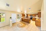 626 Coral Harbor - Photo 7