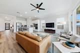 1960 Colonial Ave - Photo 4