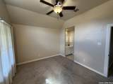 1202 Hymeadow - Photo 27