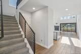 1222 Cadogan Squire - Photo 13