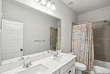 1222 Cadogan Squire - Photo 35