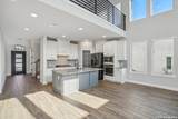 1222 Cadogan Squire - Photo 9