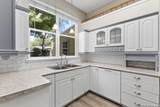6146 Valley Clf - Photo 11