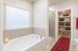 827 Laurel Run - Photo 10