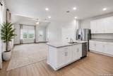 827 Laurel Run - Photo 5