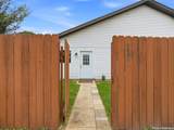515 Oak Park Dr - Photo 2