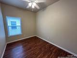 570 Advantage - Photo 11