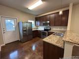 570 Advantage - Photo 5