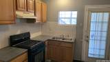 1524 Woodlawn Ave - Photo 5