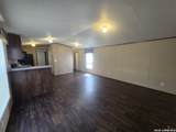 1911 Wald Rd - Photo 3