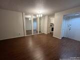1819 Babcock Rd - Photo 3