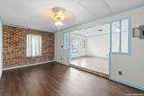 105 Scott Ave - Photo 4