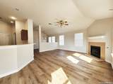 8422 Whitebrush - Photo 6