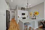 1208 Academy Ave - Photo 2