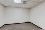 2060 Universal City Blvd - Photo 17