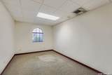 2060 Universal City Blvd - Photo 19