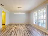 2611 Eisenhauer - Photo 8