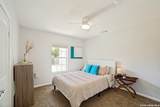 2540 Summit Ave - Photo 19