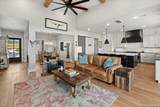 540 Hannah Ln - Photo 11