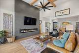 540 Hannah Ln - Photo 9